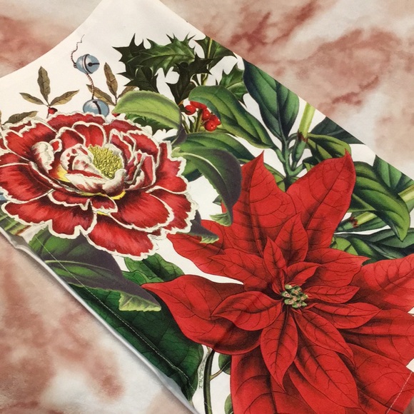 Christmas Bouquet Tulips Holiday Kitchen Towel NWT Cotton 20x28” Michel Design - Picture 13 of 16